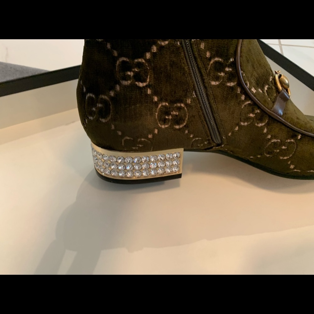 Authentic Gucci Boots - Picture 2 of 12